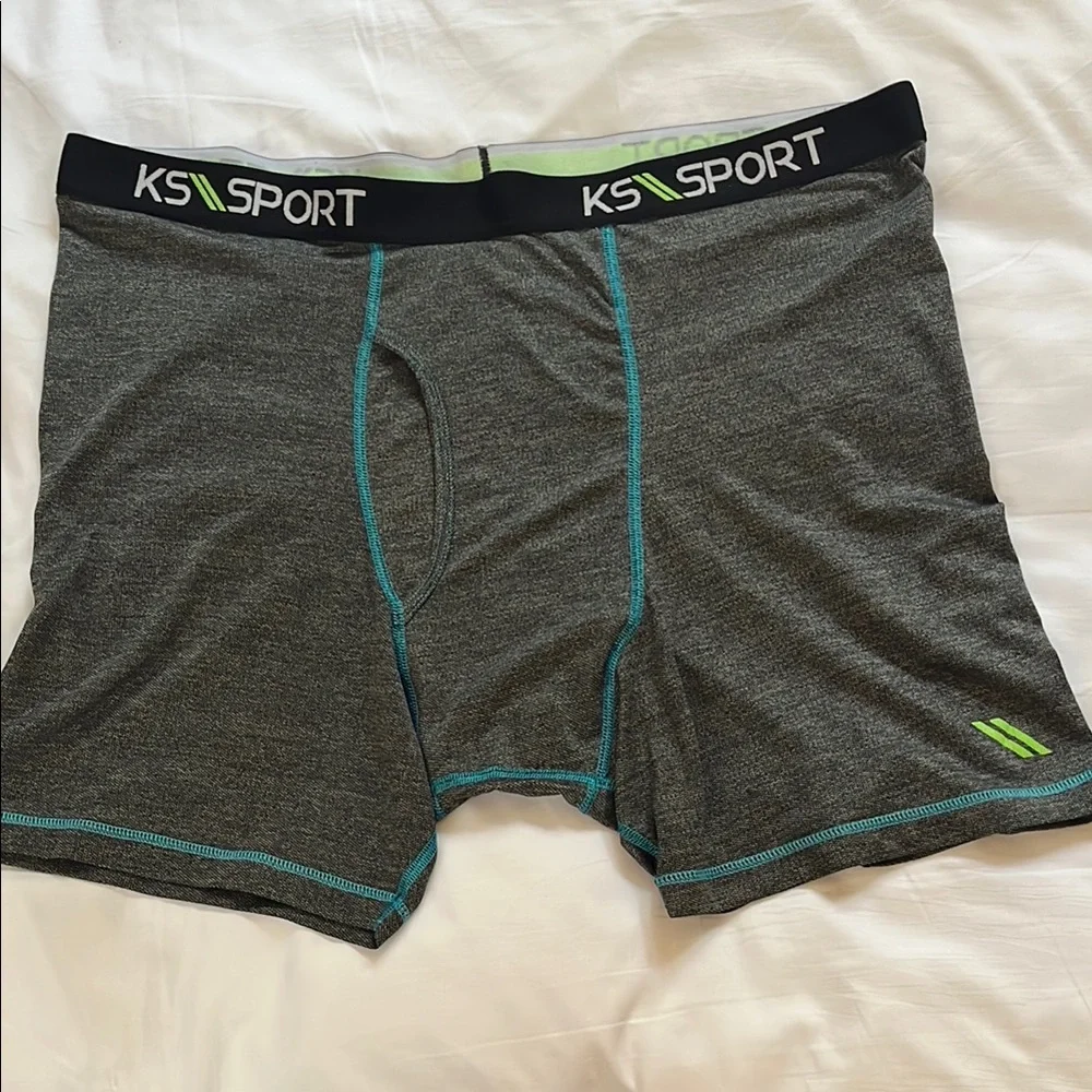 N/A these boxer
